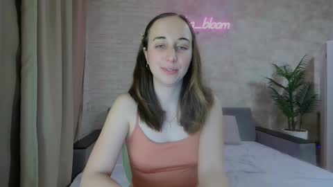 anikabloom online show from January 2025 04:21:01 AM