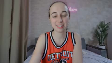 anikabloom online show from February 2025 07:56:01 AM