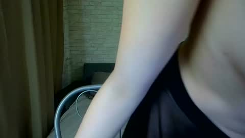 Snapshot of anikabloom chatting on May 2026 10:07:01 PM anikabloom online show from May 2026 10:07:01 PM