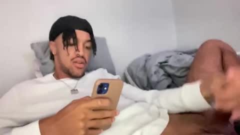 Snapshot of animeboygirls chatting on October 2025 03:32:01 AM Animeboygirls online show from October 2025 03:32:01 AM