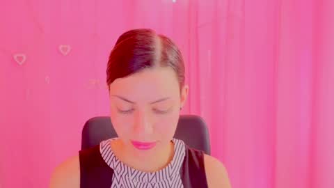 Anni online show from April 2026 01:18:01 PM