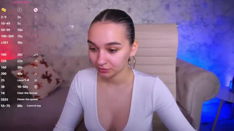 Daniela online show from May 2026 12:21:02 PM