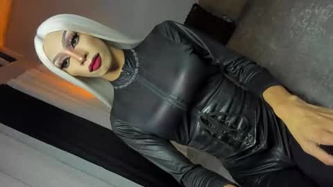 Miss Ann online show from November 2025 09:36:02 PM