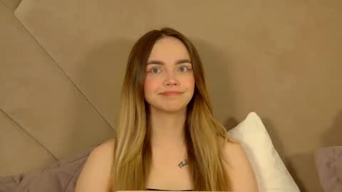 AnitaVenture online show from April 2026 04:34:01 AM