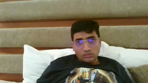 Slave looking for Mistress online show from July 2026 06:32:01 PM