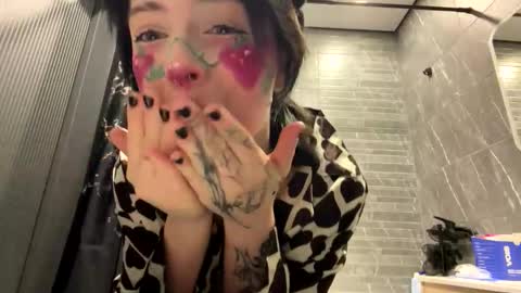 Snapshot of anmixhot chatting on March 2026 10:04:02 PM AnmiXHot online show from March 2026 10:04:02 PM