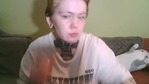 Snapshot of ann_lelala_ chatting on February 2025 09:15:01 AM ann_lelala_ online show from February 2025 09:15:01 AM