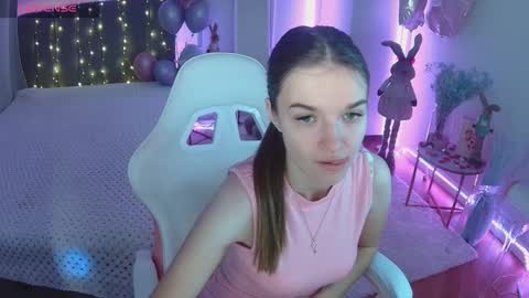 ann_woood online show from March 2026 07:11:02 AM