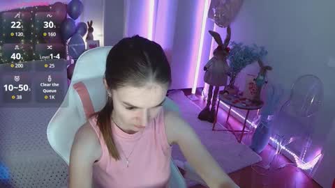 ann_woood online show from March 2026 06:46:02 PM