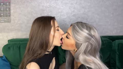 anna13121312 online show from January 2025 05:33:01 PM