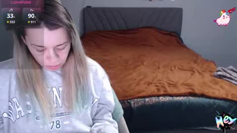 Snapshot of anna_ana chatting on January 2025 12:28:02 PM Anadirectgirl online show from January 2025 12:28:02 PM