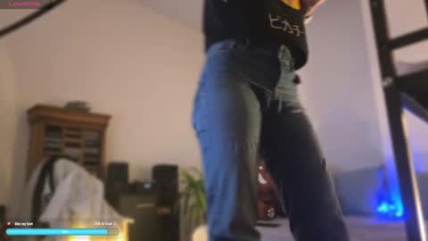 Snapshot of anna_annaa chatting on December 2024 09:09:02 PM Anna online show from December 2024 09:09:02 PM