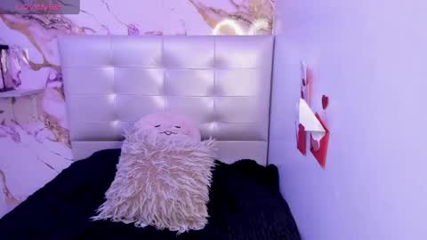 Snapshot of anna_blade_ chatting on May 2026 03:44:02 PM ANNA online show from May 2026 03:44:02 PM