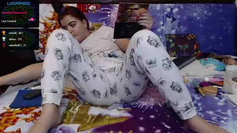 Ana   online show from January 2025 03:58:02 PM