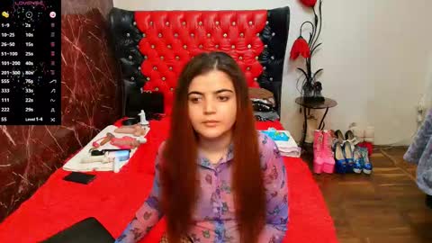 Ana   online show from November 2025 04:32:02 PM