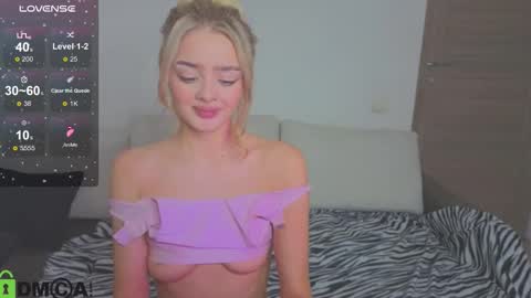 Anna online show from December 2025 02:22:01 PM