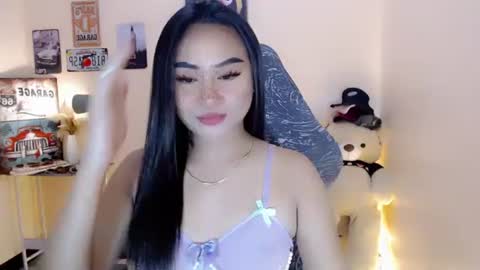 Snapshot of anna_thompsonxx chatting on February 2025 02:02:01 PM SWEET ANNA online show from February 2025 02:02:01 PM