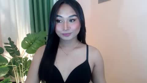 Snapshot of anna_thompsonxx chatting on September 2025 01:54:01 AM SWEET ANNA online show from September 2025 01:54:01 AM