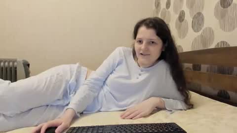 annaahcharm online show from June 2026 10:26:01 PM