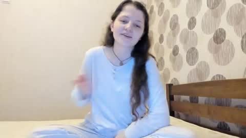 annaahcharm online show from July 2026 01:29:02 PM
