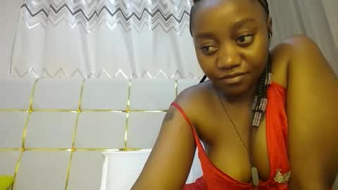 Annabel online show from March 2025 06:33:01 PM