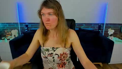 Annabel online show from February 2026 07:13:02 PM