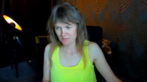 Snapshot of annabel_xxx chatting on June 2026 05:45:01 AM Annabel online show from June 2026 05:45:01 AM