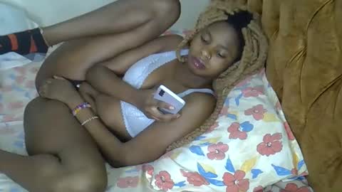 annabellapretty online show from October 2025 11:19:01 AM