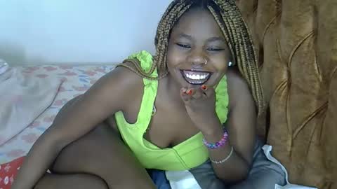 Snapshot of annabellapretty chatting on November 2025 02:06:02 PM annabellapretty online show from November 2025 02:06:02 PM