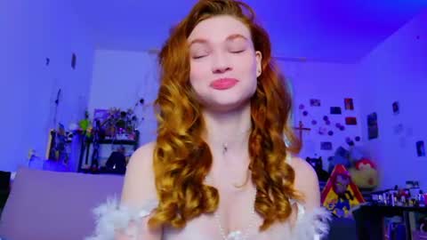 Snapshot of annakeenon chatting on June 2026 05:16:01 AM Anna online show from June 2026 05:16:01 AM