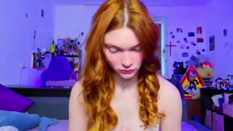 Snapshot of annakeenon chatting on July 2026 05:15:01 AM Anna online show from July 2026 05:15:01 AM