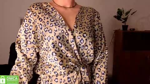 Snapshot of annakillian_kiss chatting on February 2026 12:26:02 PM Anna online show from February 2026 12:26:02 PM