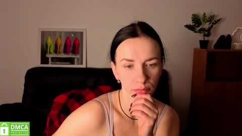 Snapshot of annakillian_kiss chatting on February 2026 06:34:02 AM Anna online show from February 2026 06:34:02 AM