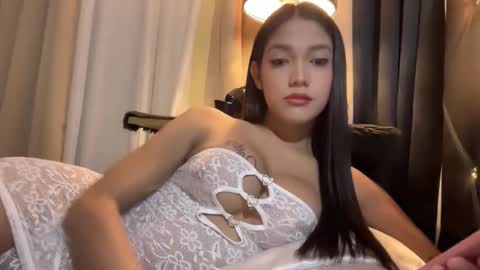 AshyElliston online show from January 2026 08:27:02 AM