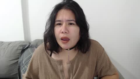 Snapshot of annaloveme chatting on December 2024 01:49:02 PM Anna online show from December 2024 01:49:02 PM