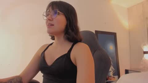 Annara Lein online show from December 2025 02:09:02 AM