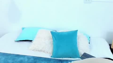 Anna Rosse online show from June 2026 12:09:02 PM