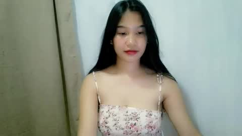 Riane online show from September 2025 03:59:01 PM