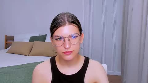 Snapshot of annathorne chatting on May 2026 03:23:01 AM Im Anna online show from May 2026 03:23:01 AM