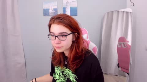 Im AnnWelcome to my roomPVT is open online show from December 2024 07:03:02 AM