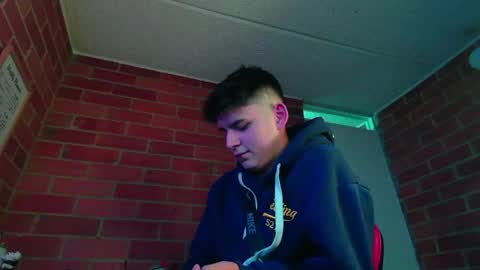 anndrewx_ online show from May 2026 01:36:02 AM