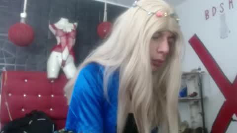 Anne online show from November 2025 09:09:01 AM