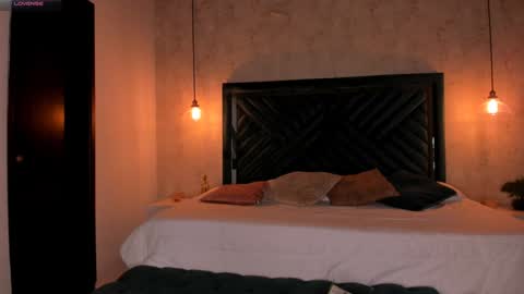 Snapshot of anne_mallow chatting on February 2025 10:02:02 AM Ann online show from February 2025 10:02:02 AM