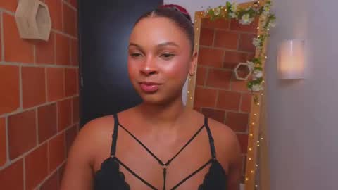 Snapshot of anne_rachel chatting on January 2025 09:09:02 PM anne_rachel online show from January 2025 09:09:02 PM