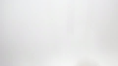 Annie  online show from November 2025 02:06:01 PM