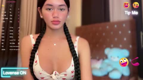 Kim online show from February 2025 01:44:02 AM