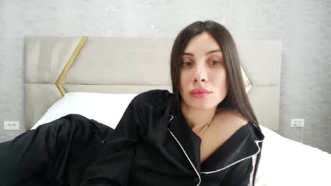 Snapshot of annehotxxx chatting on May 2026 08:34:01 AM AnneHotxxx online show from May 2026 08:34:01 AM