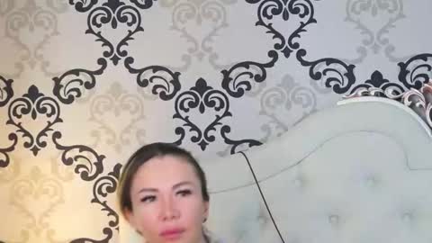 annekay online show from April 2026 09:01:02 AM