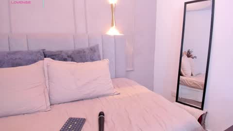 Snapshot of annie_20_ chatting on January 2026 12:09:02 PM annie_20_ online show from January 2026 12:09:02 PM