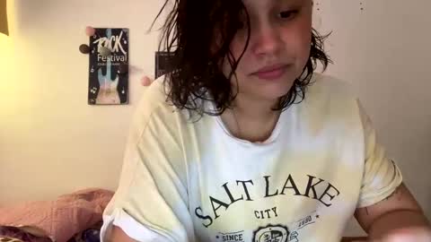 Snapshot of annie_catt_ chatting on January 2025 08:04:02 PM Annie online show from January 2025 08:04:02 PM